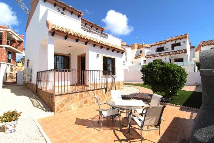 Image No.1-3 Bed Villa for sale