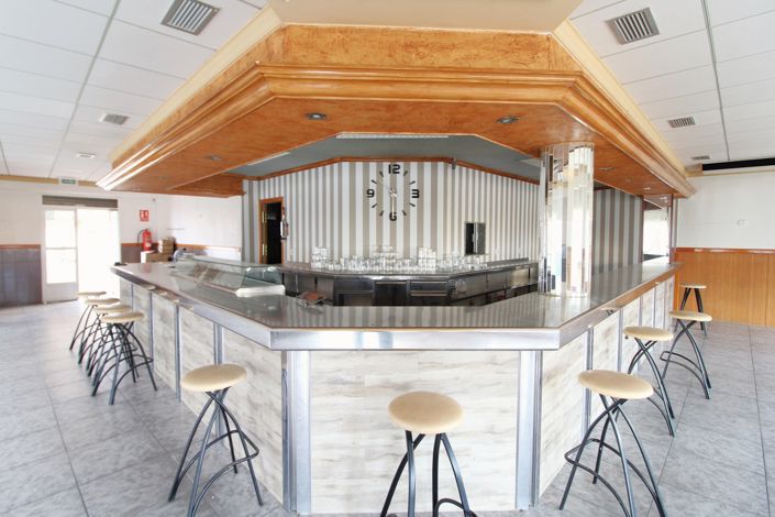 Image No.3-Commercial de 5 chambres à vendre à Jacarilla