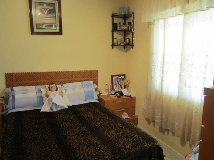 Image No.7-4 Bed Country House for sale