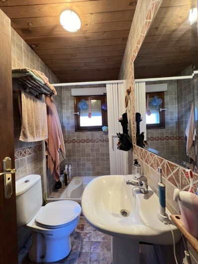 Image No.13-3 Bed Country House for sale