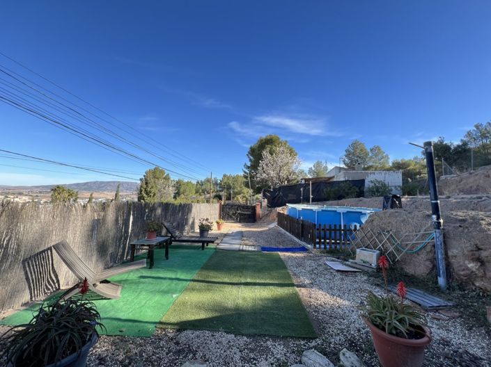 Image No.24-3 Bed Country House for sale