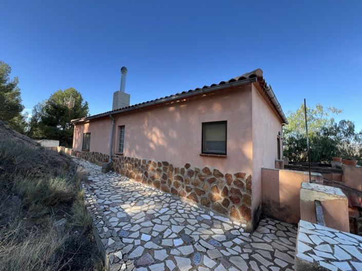 Image No.25-3 Bed Country House for sale