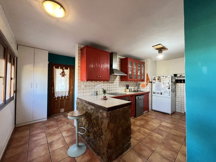 Image No.5-3 Bed Country House for sale