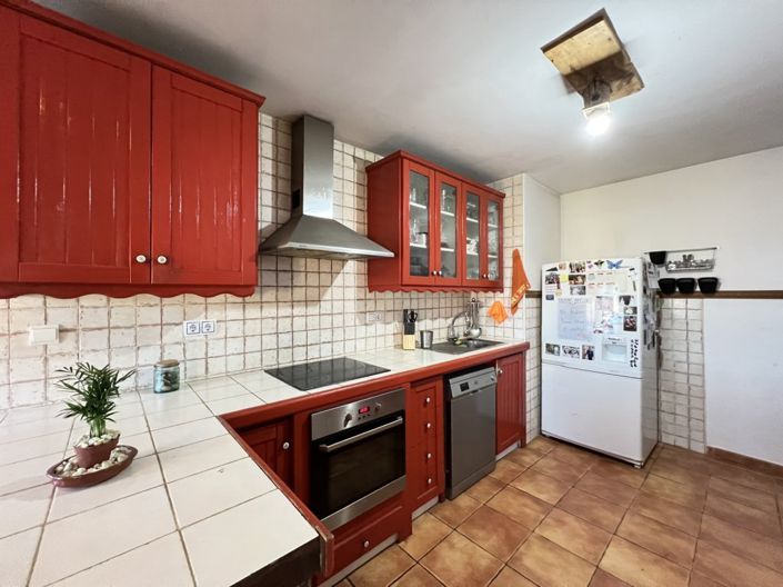 Image No.6-3 Bed Country House for sale