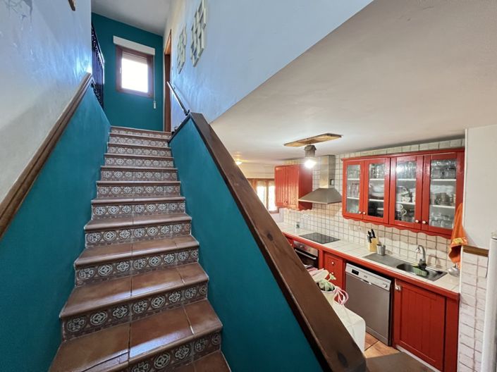 Image No.8-3 Bed Country House for sale