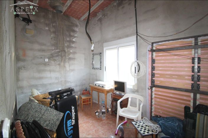 Image No.6-2 Bed Country House for sale