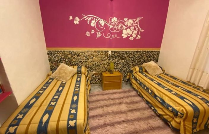 Image No.11-6 Bed Country House for sale