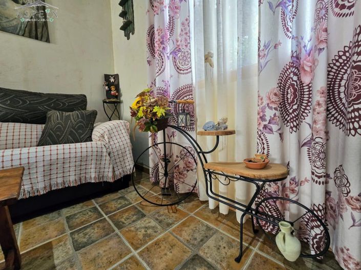 Image No.4-2 Bed Country House for sale