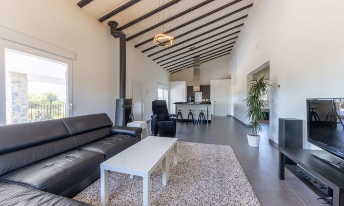 Image No.2-3 Bed Villa for sale