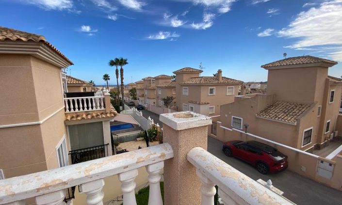 Image No.38-3 Bed Villa for sale