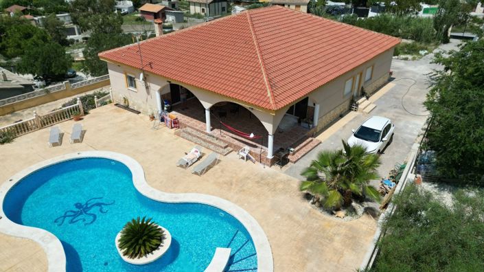 Image No.1-Villa de 5 chambres à vendre à San Vicente del Raspeig