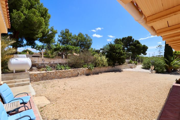 Image No.8-7 Bed Country House for sale