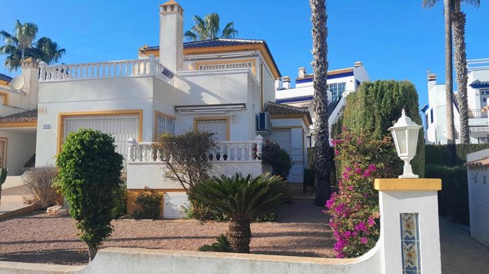 Image No.1-2 Bed Villa for sale