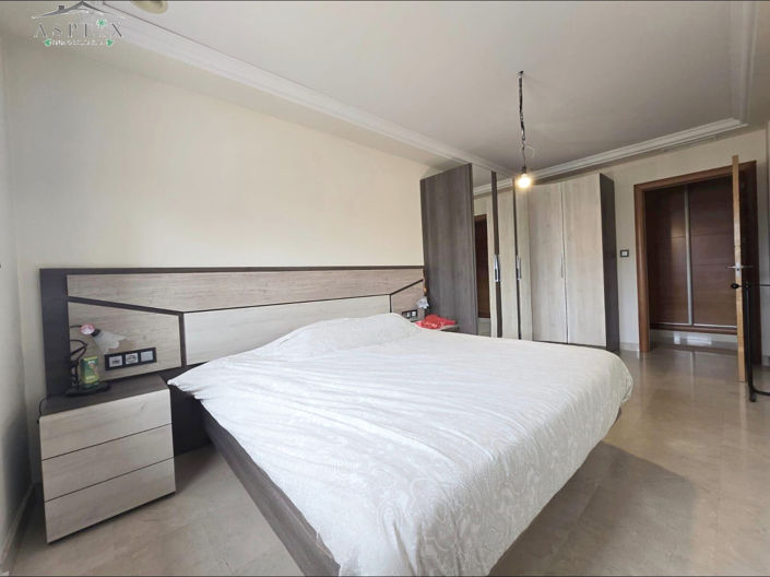 Image No.8-5 Bed Villa for sale