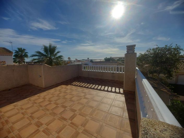 Image No.3-3 Bed Villa for sale