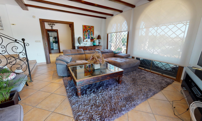 Image No.20-6 Bed Country House for sale