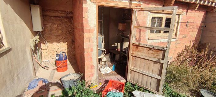 Image No.18-4 Bed Country House for sale