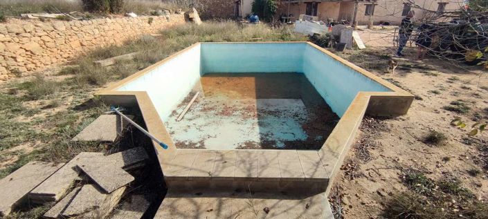 Image No.2-4 Bed Country House for sale