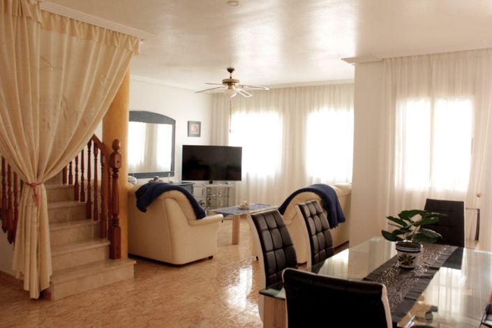 Image No.5-3 Bed Villa for sale