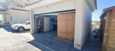 27802-villa-for-sale-in-pinoso-1617624-large