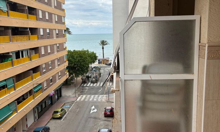 Image No.1-3 Bed Apartment for sale