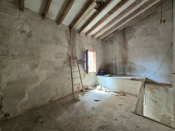 Image No.9-4 Bed Townhouse for sale