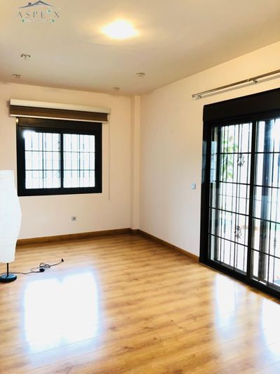 Image No.5-3 Bed Villa for sale