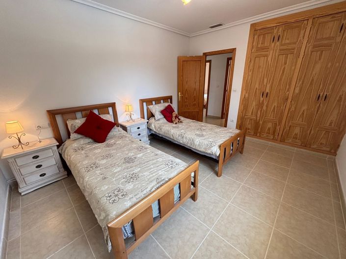 Image No.39-5 Bed Country House for sale