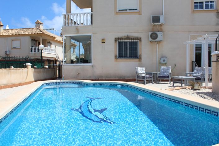 Image No.1-2 Bed Apartment for sale