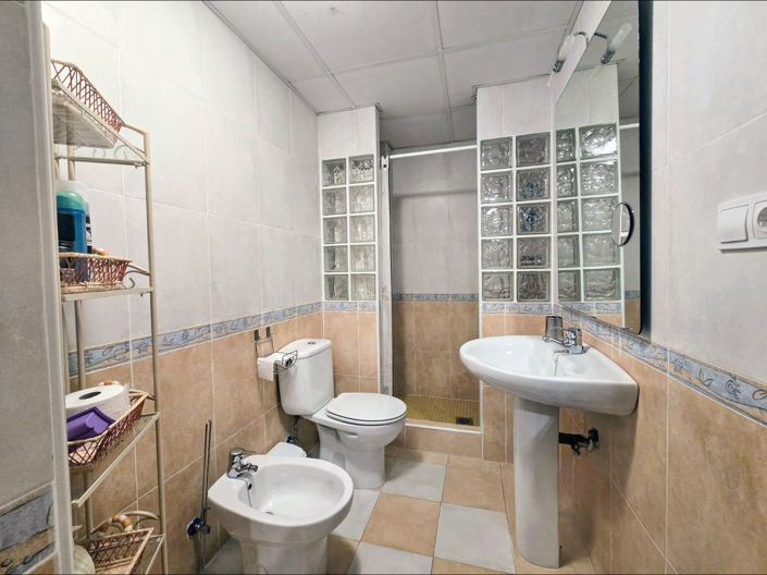 Image No.11-4 Bed Townhouse for sale