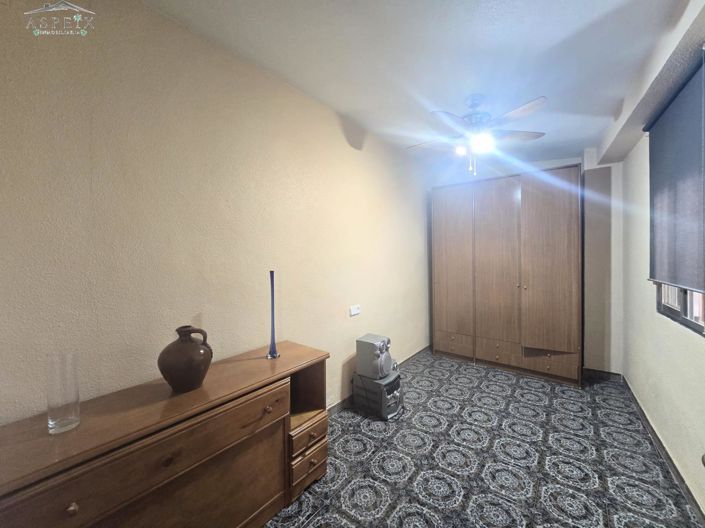 Image No.15-3 Bed Country House for sale