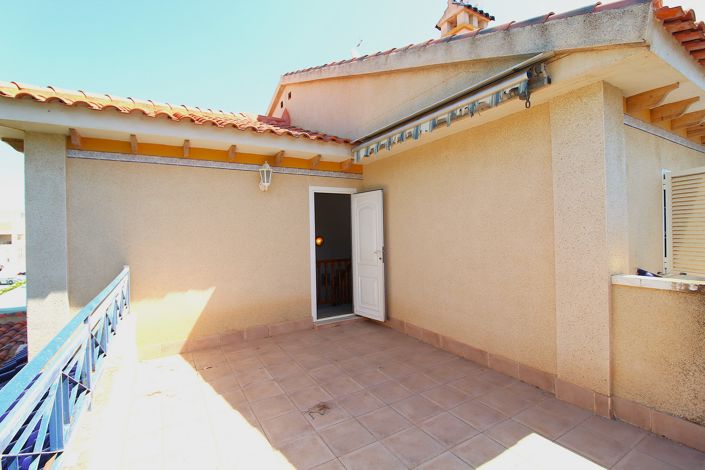 Image No.15-3 Bed Duplex for sale