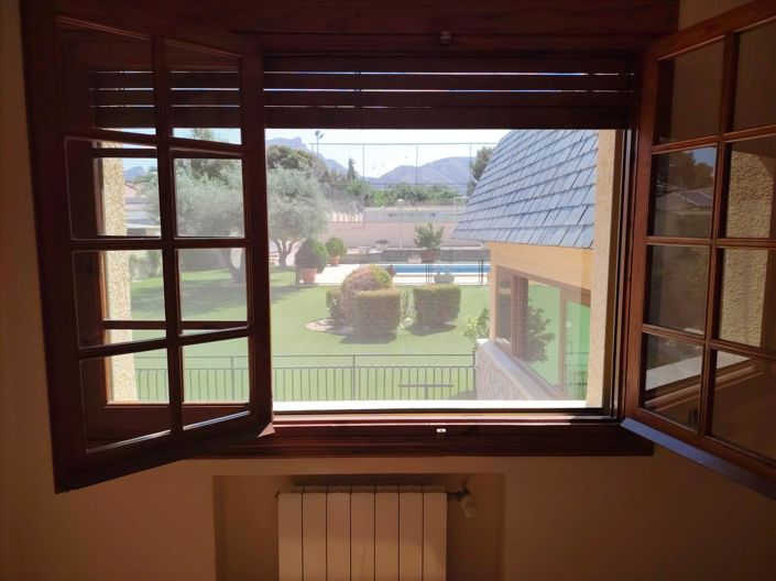 Image No.17-5 Bed Country House for sale