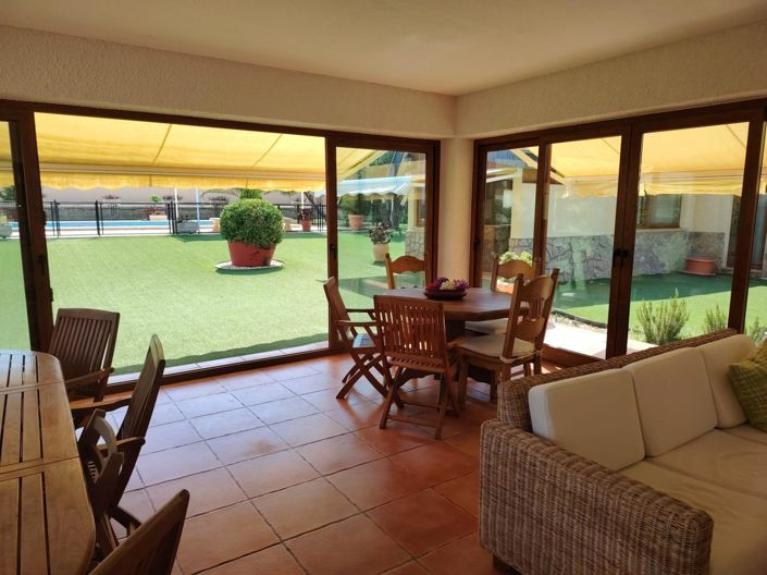 Image No.25-5 Bed Country House for sale