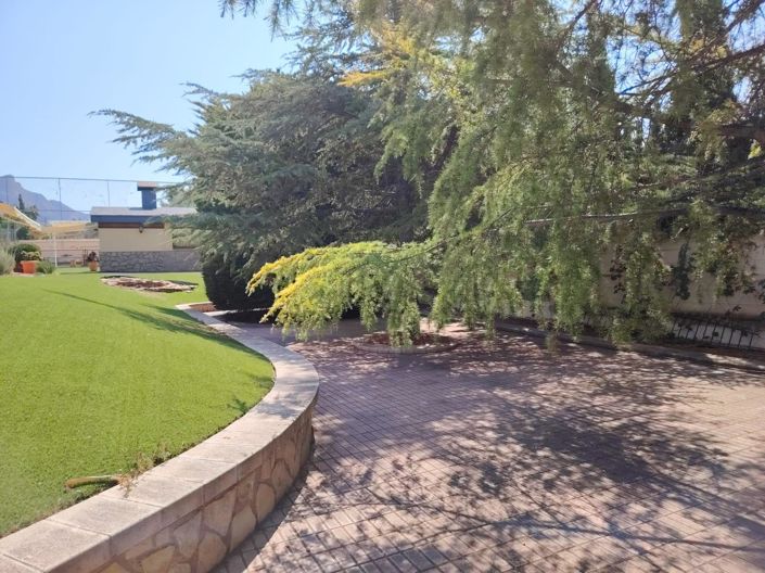 Image No.40-5 Bed Country House for sale