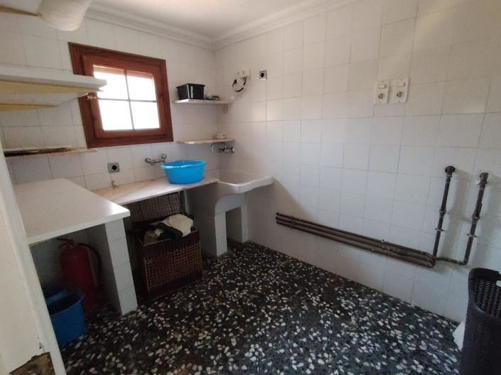 Image No.45-5 Bed Country House for sale