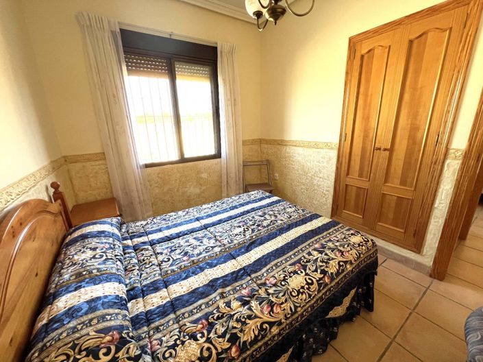 Image No.16-4 Bed Country House for sale