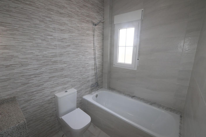 Image No.31-3 Bed Villa for sale