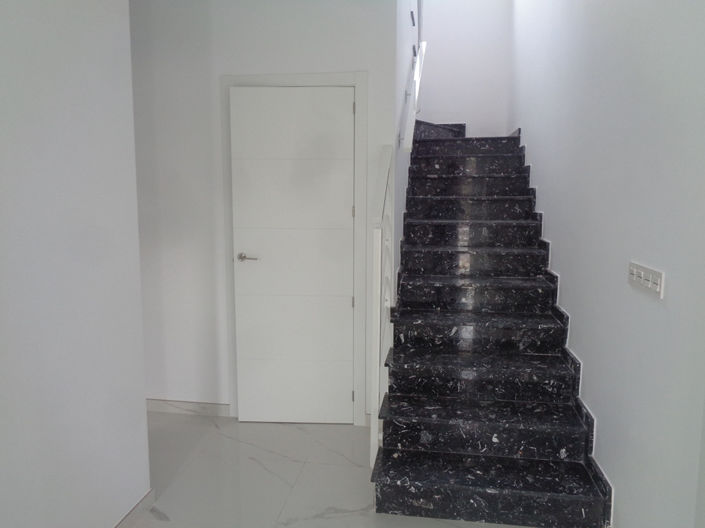 Image No.37-3 Bed Villa for sale