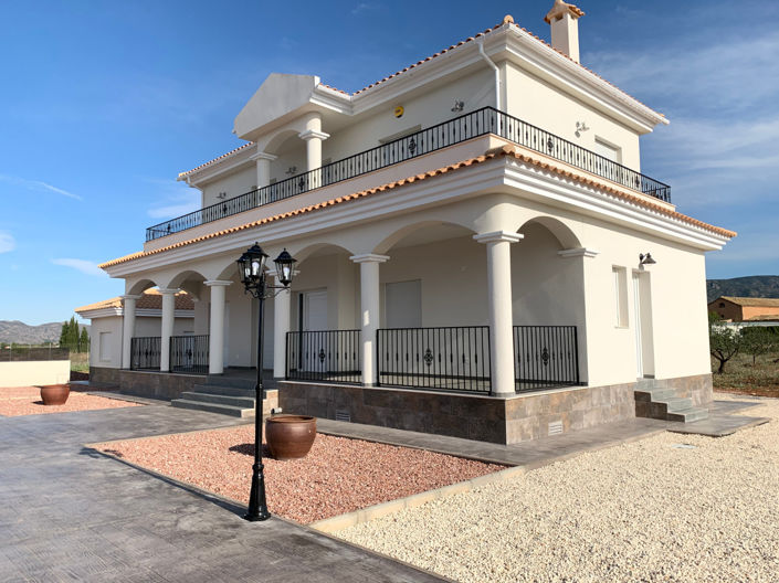 Image No.2-3 Bed Villa for sale