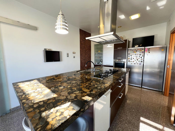 Image No.29-Maison de campagne de 5 chambres à vendre à Novelda