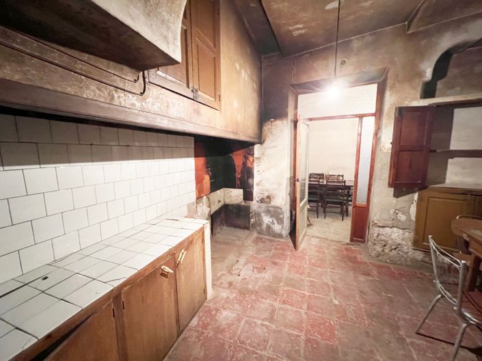 Image No.7-5 Bed Townhouse for sale