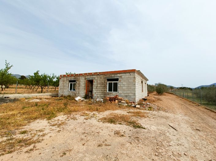 Image No.38-4 Bed Country House for sale