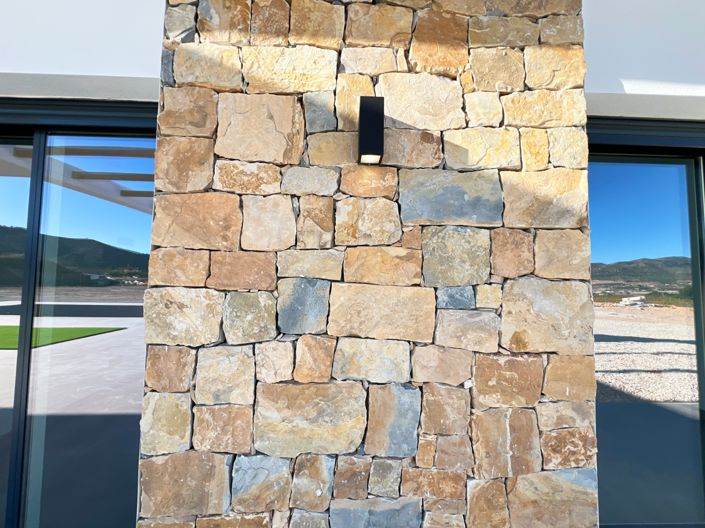 Image No.10-3 Bed Country House for sale