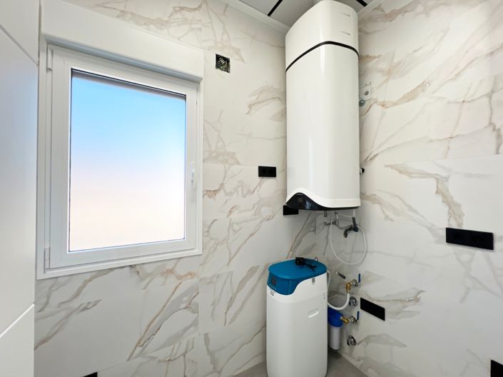 Image No.33-3 Bed Country House for sale