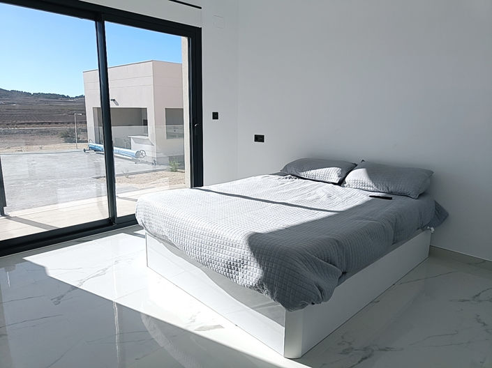 Image No.26-Maison de campagne de 6 chambres à vendre à Pinoso