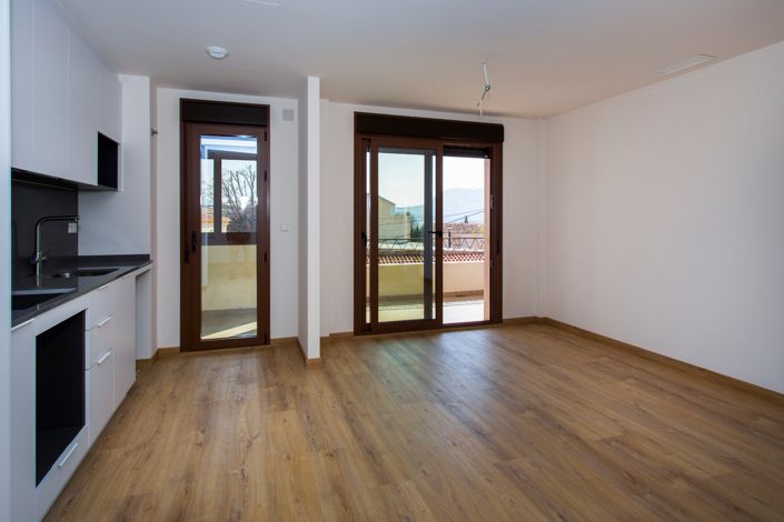 Image No.9-3 Bed Apartment for sale