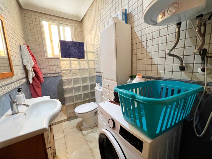 Image No.14-4 Bed Country House for sale