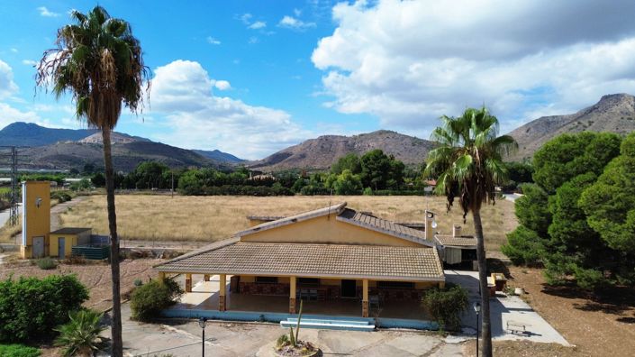 Image No.4-4 Bed Country House for sale