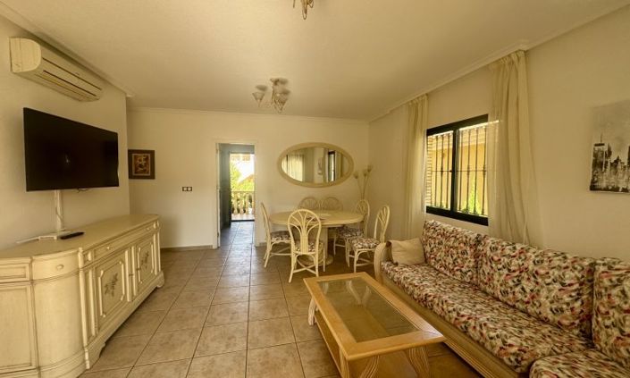 Image No.10-3 Bed Villa for sale